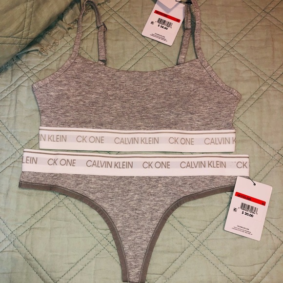 CK One thong and bralette set (M) - Picture 2 of 4